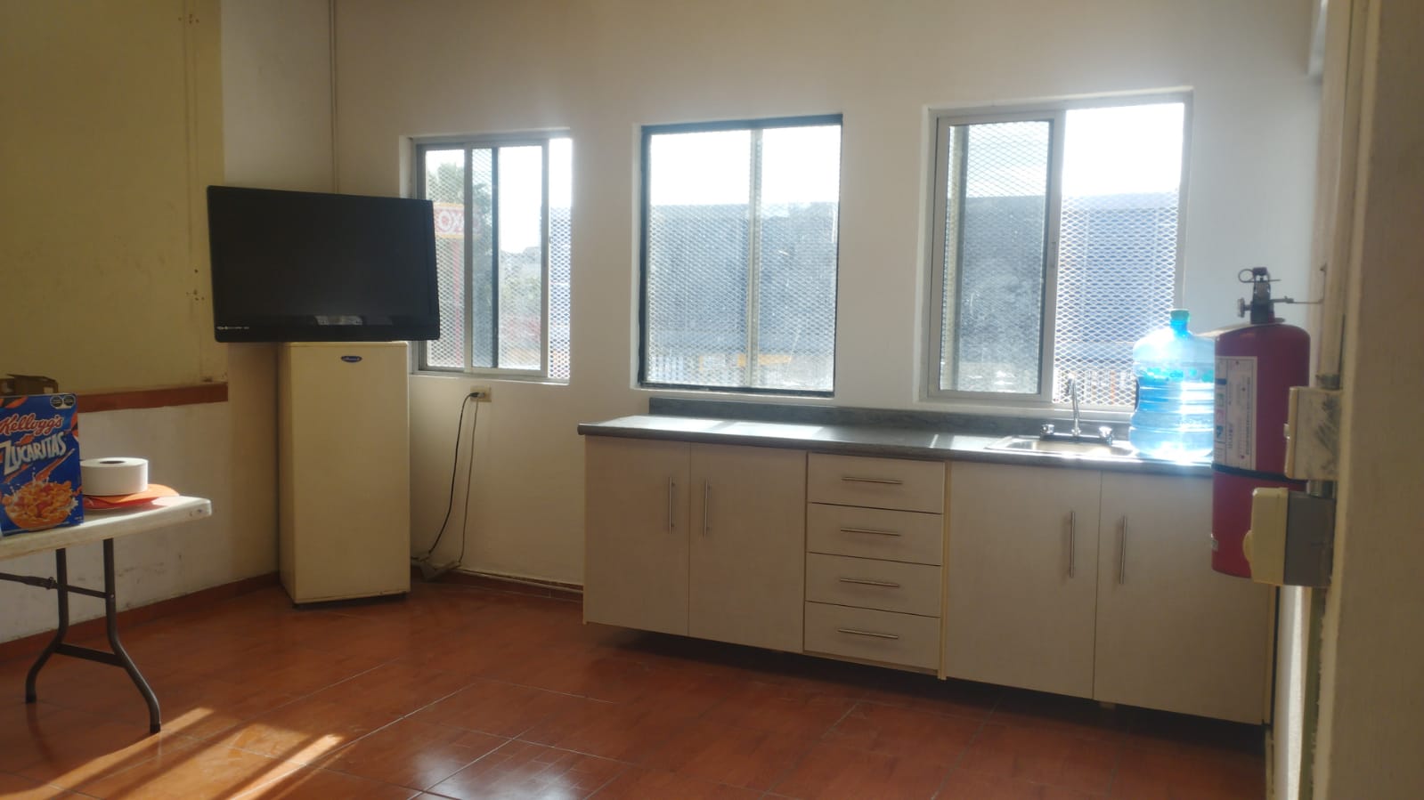 Área interior de sucursal APYMSA
