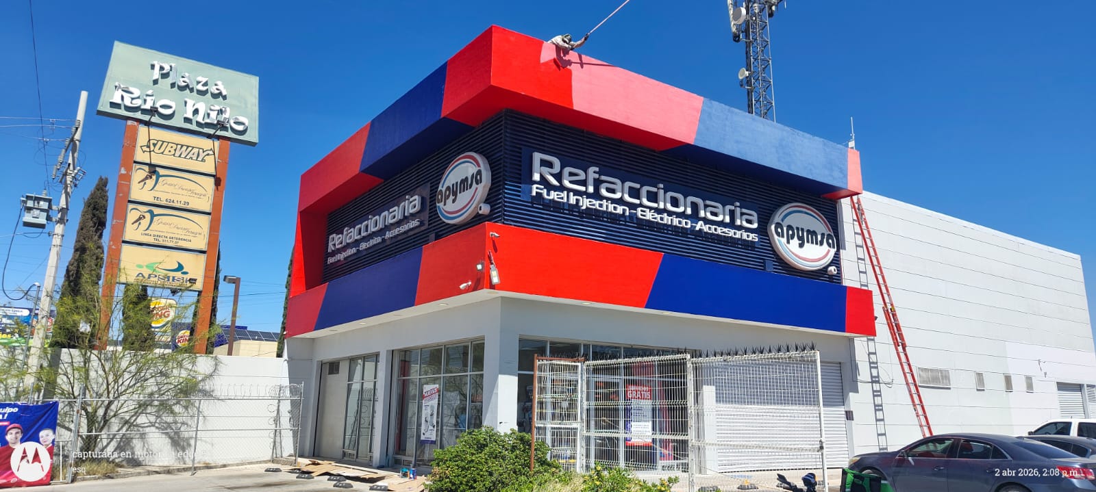 Fachada y anuncio de sucursal APYMSA
